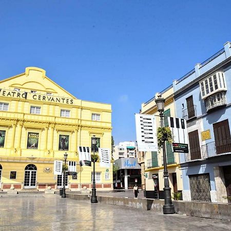 Homely Málaga Cervantes Kültér fotó